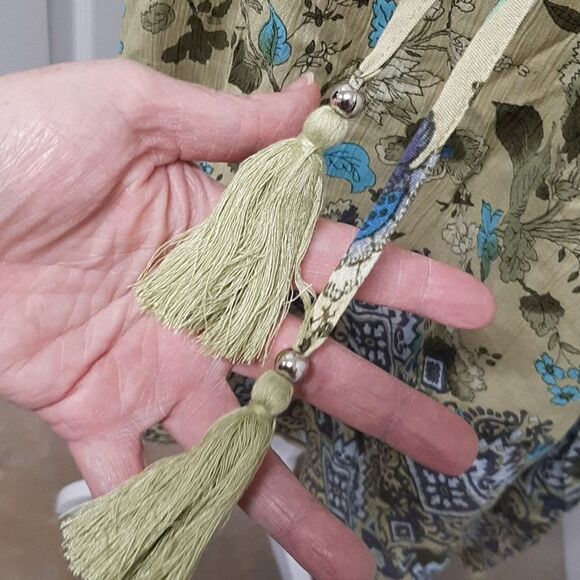 Evans Green and Blue Print Flowy Shirt with Tassels NWOT - Picture 3 of 11